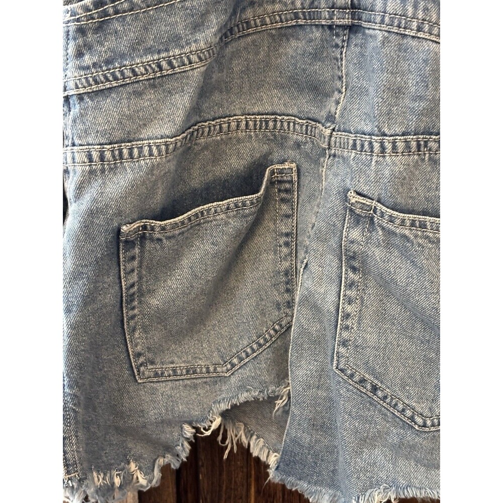FREE PEOPLE Size 2 Blue Denim Overall Dress Frayed Mini Dress Y2k festival boho - Picture 4 of 11